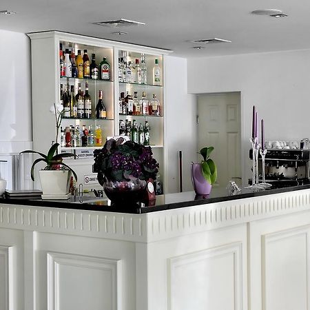 Bed and Breakfast Wodnik Krosno Esterno foto